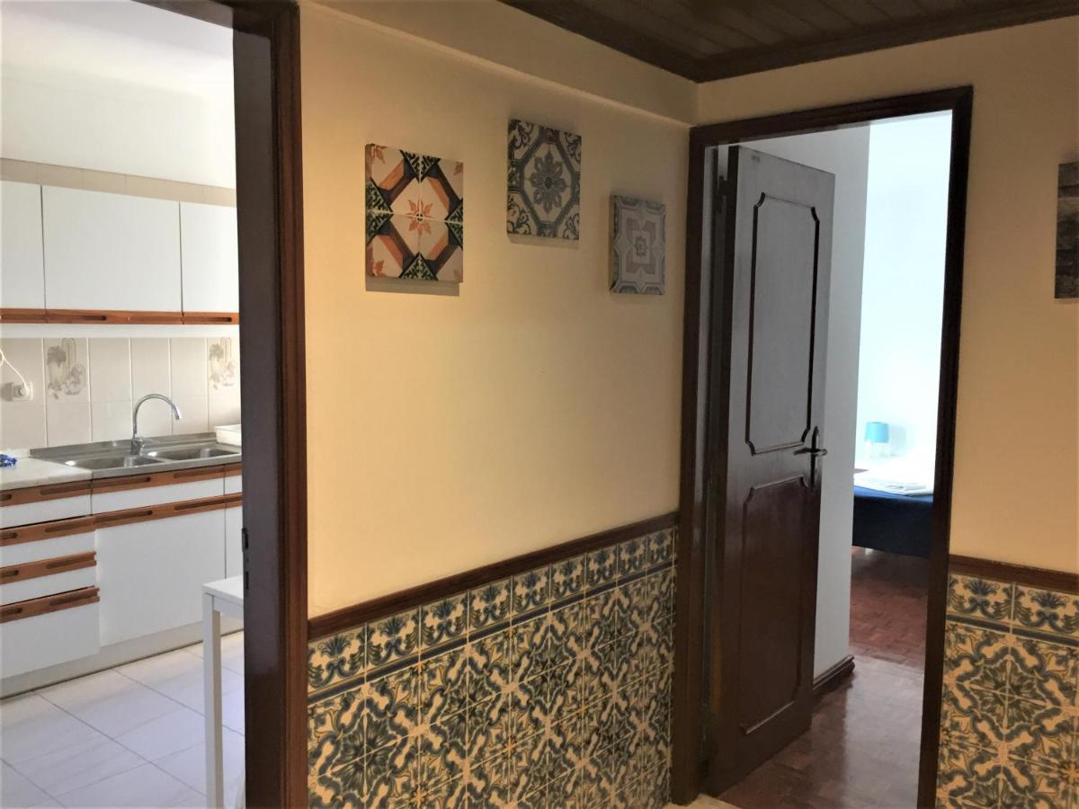 Apartamento Lisboa - Reboleira Amadora Bagian luar foto