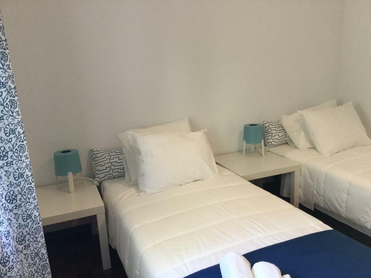 Apartamento Lisboa - Reboleira Amadora Bagian luar foto